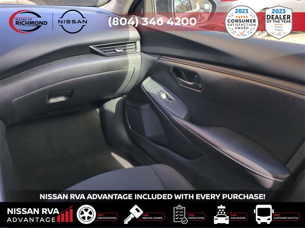 Used 2025 Nissan Sentra S image 17