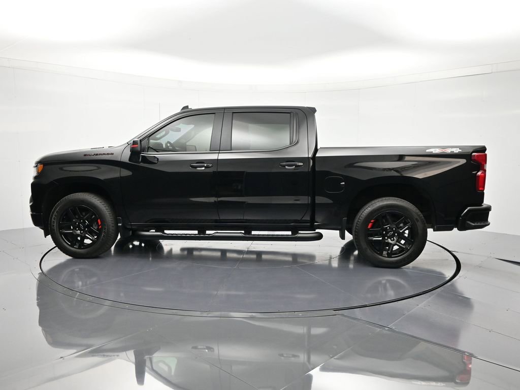 Certified 2024 Chevrolet Silverado 1500 RST w/ Redline Edition image 9