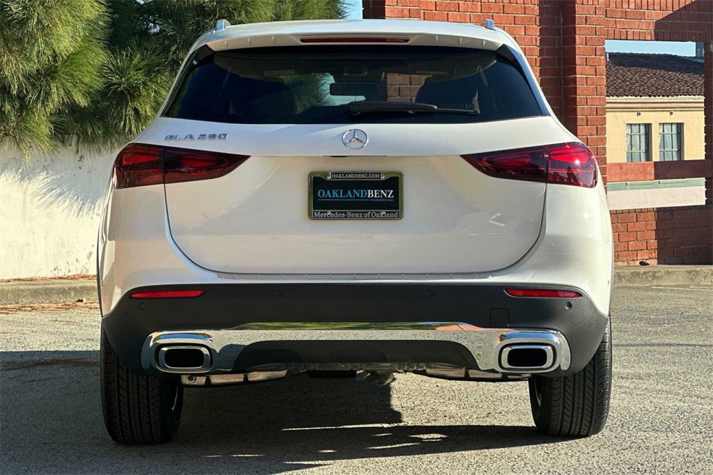 Certified 2025 Mercedes-Benz GLA 250 image 5
