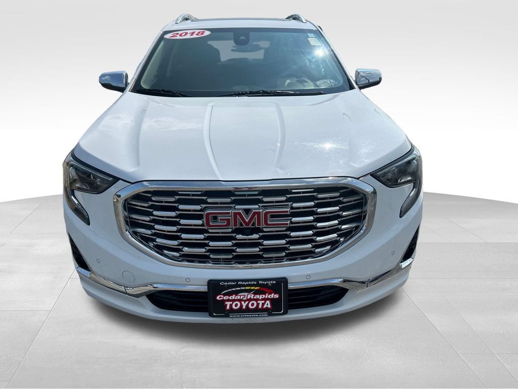 Used 2018 GMC Terrain Denali w/ Advanced Safety Package AWD/4WD image 11