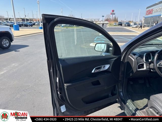 Used 2016 Chevrolet Equinox LT w/ Convenience Package image 9