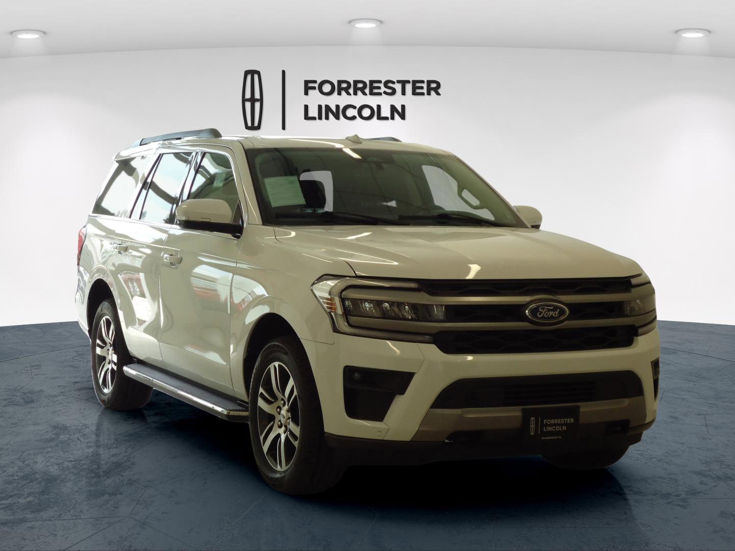 Used 2022 Ford Expedition XLT