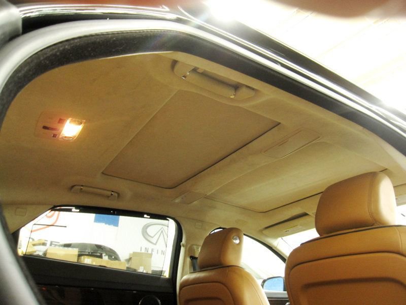 Used 2015 Jaguar XJ L Portfolio image 31