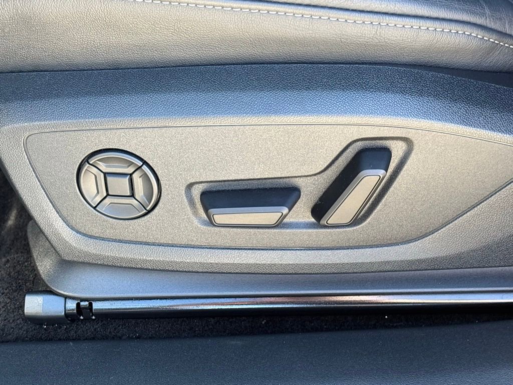 Used 2024 Audi Q4 e-tron Premium Plus w/ Premium Plus image 20