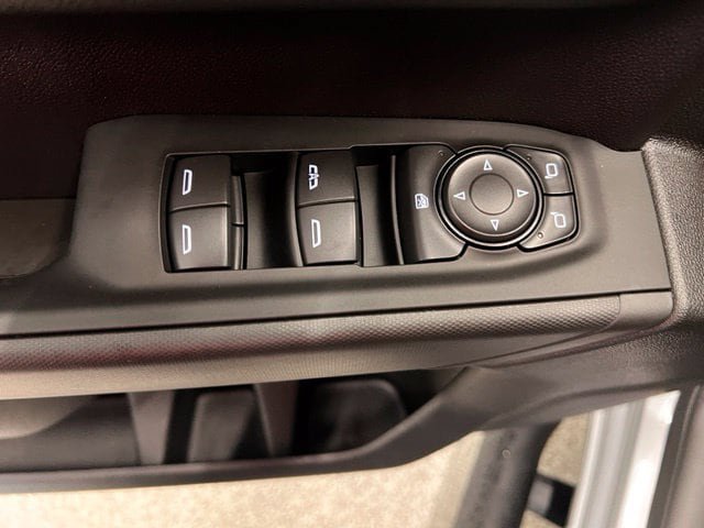 New 2026 Chevrolet Silverado 1500 Custom w/ Turbomax Blackout Package AWD/4WD image 36