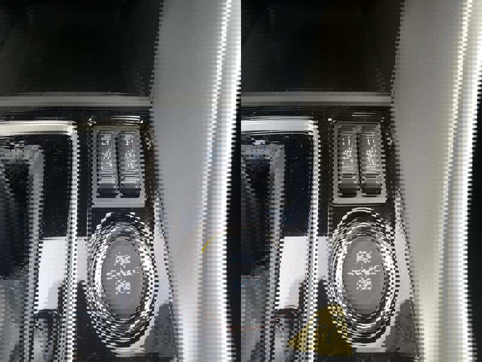 Used 2024 Mitsubishi Eclipse Cross LE image 13