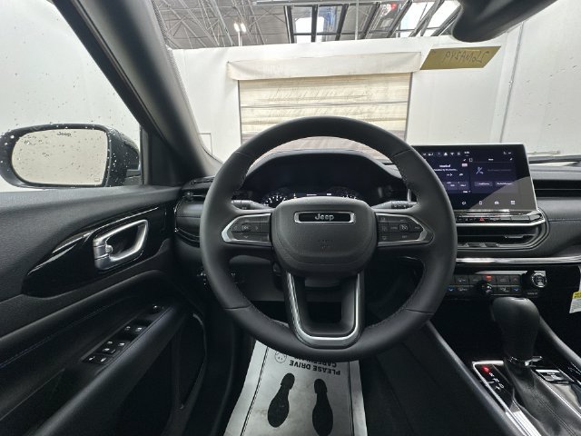 New 2026 Jeep Compass Limited AWD/4WD image 19