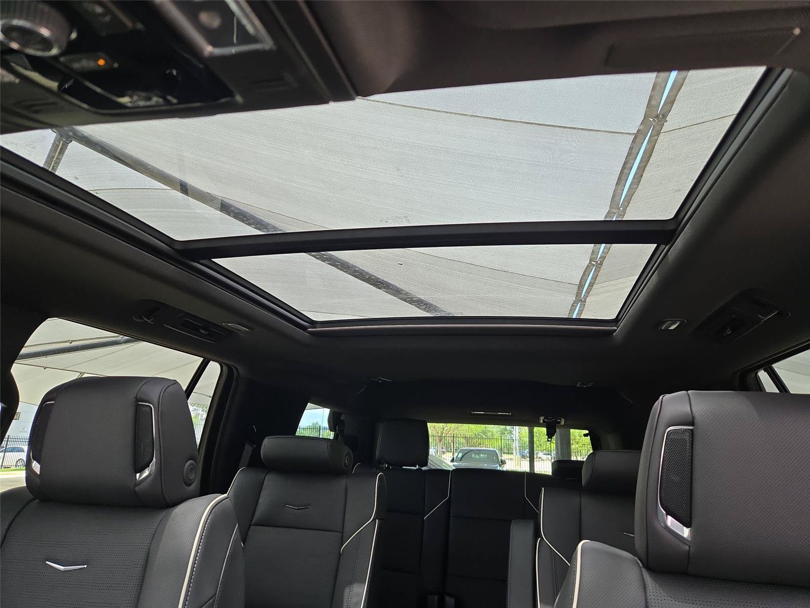 New 2026 Cadillac Escalade Sport w/ Touring Package AWD/4WD image 9