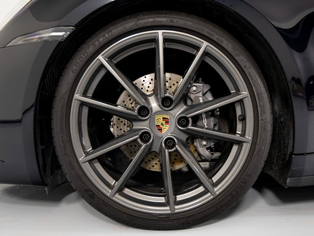 Certified 2024 Porsche 911 Carrera T image 14