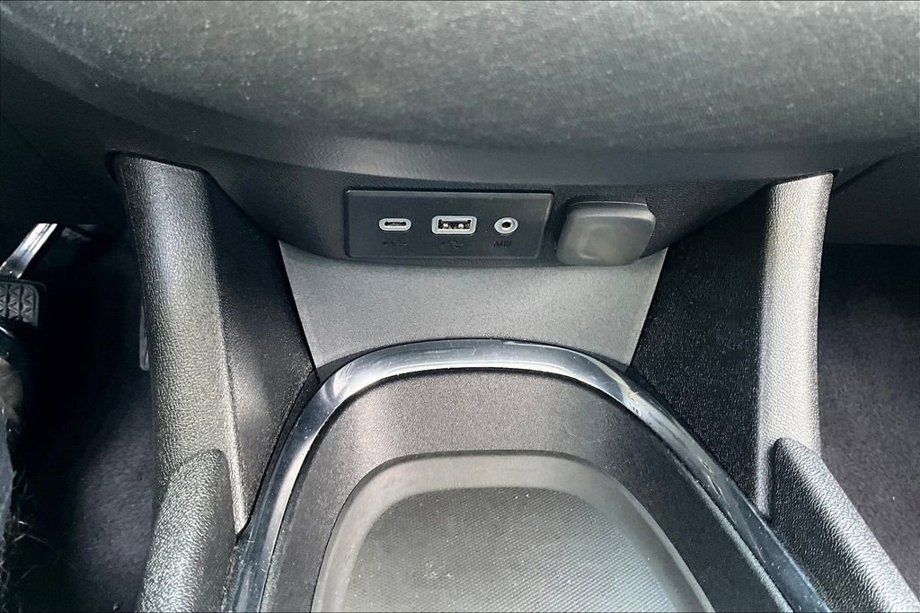 Used 2023 Chevrolet Malibu LT image 16