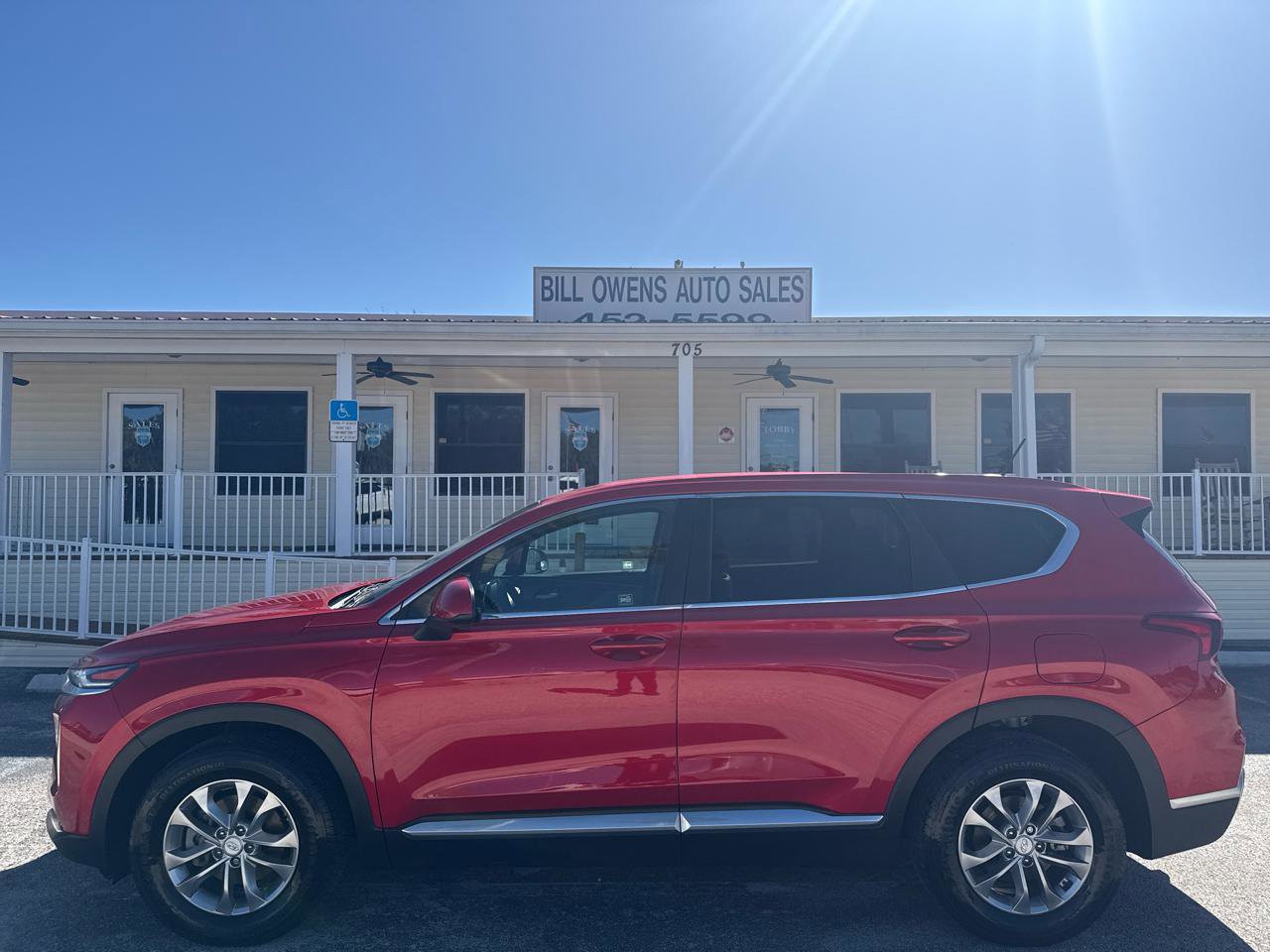 Used 2020 Hyundai Santa Fe SE image 2