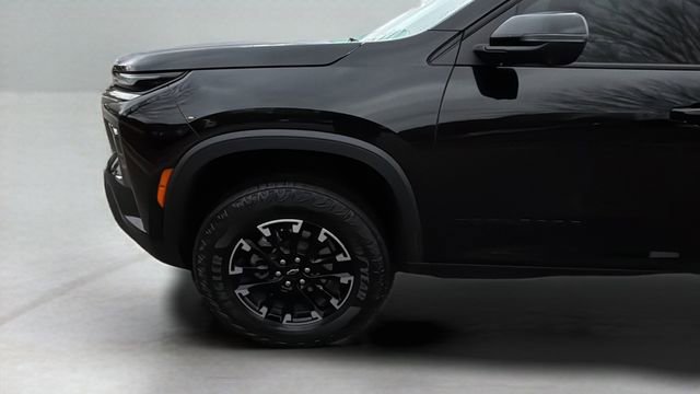 Used 2025 Chevrolet Traverse Z71 w/ Enhanced Driving Package image 35