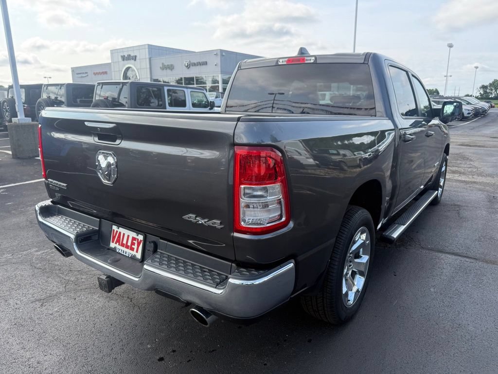 Used 2022 RAM 1500 Big Horn AWD/4WD image 3