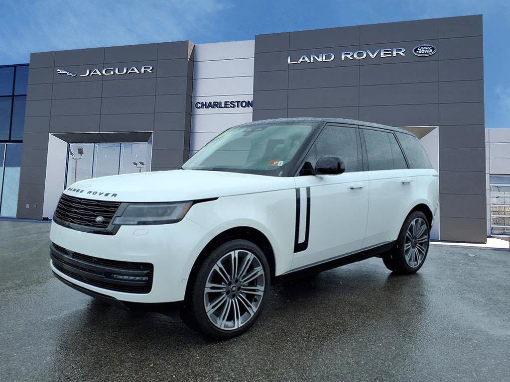 Used 2025 Land Rover Range Rover SE
