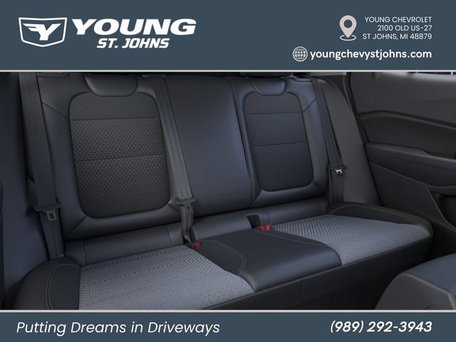 New 2026 Chevrolet Trax LT w/ LT Convenience Package FWD image 17