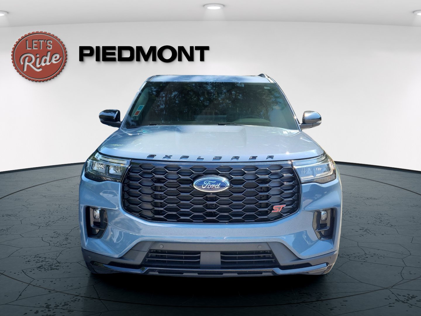 Used 2026 Ford Explorer ST w/ Sun And Sound Package AWD/4WD image 2