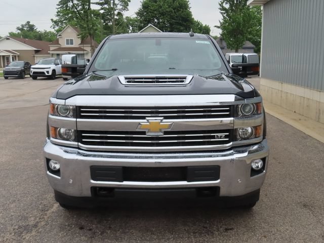Used 2019 Chevrolet Silverado 2500 LTZ w/ Duramax Plus Package AWD/4WD image 12
