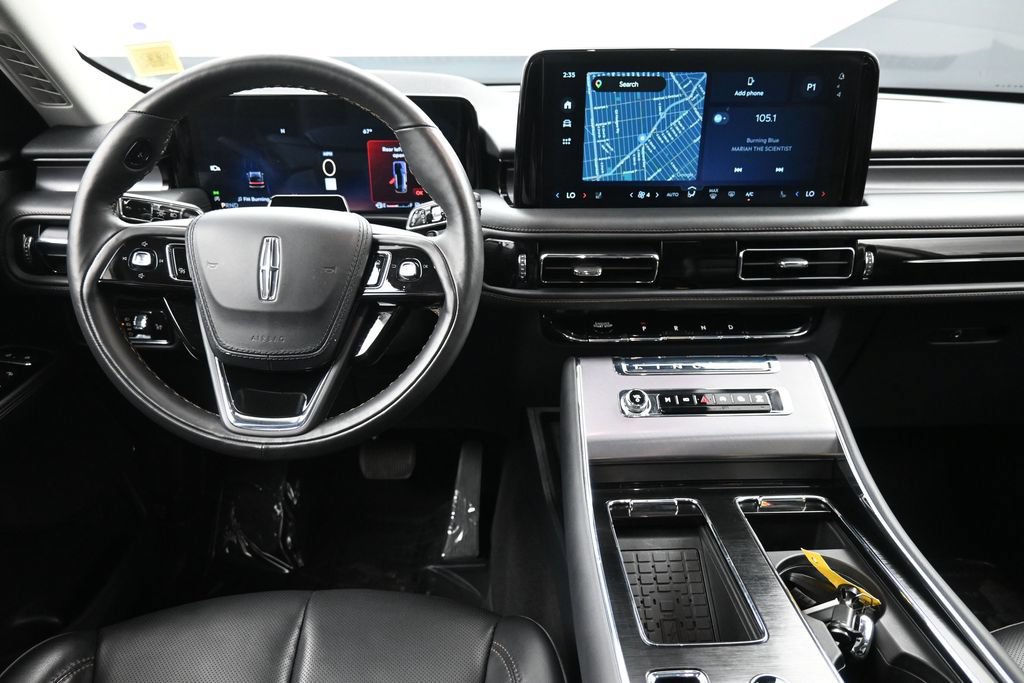 Used 2026 Lincoln Aviator AWD image 22