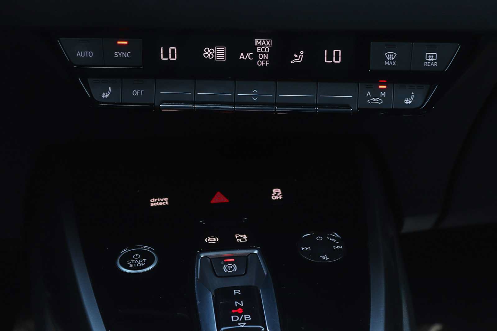 Used 2023 Audi Q4 e-tron Premium w/ Premium Plus RWD image 17