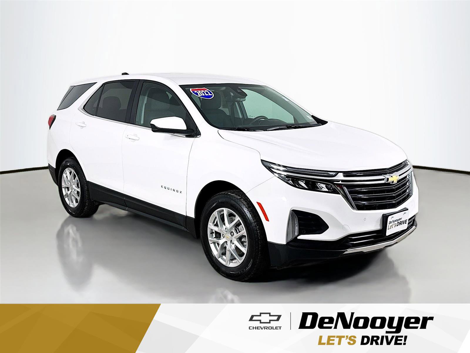 Used 2022 Chevrolet Equinox LT image 1