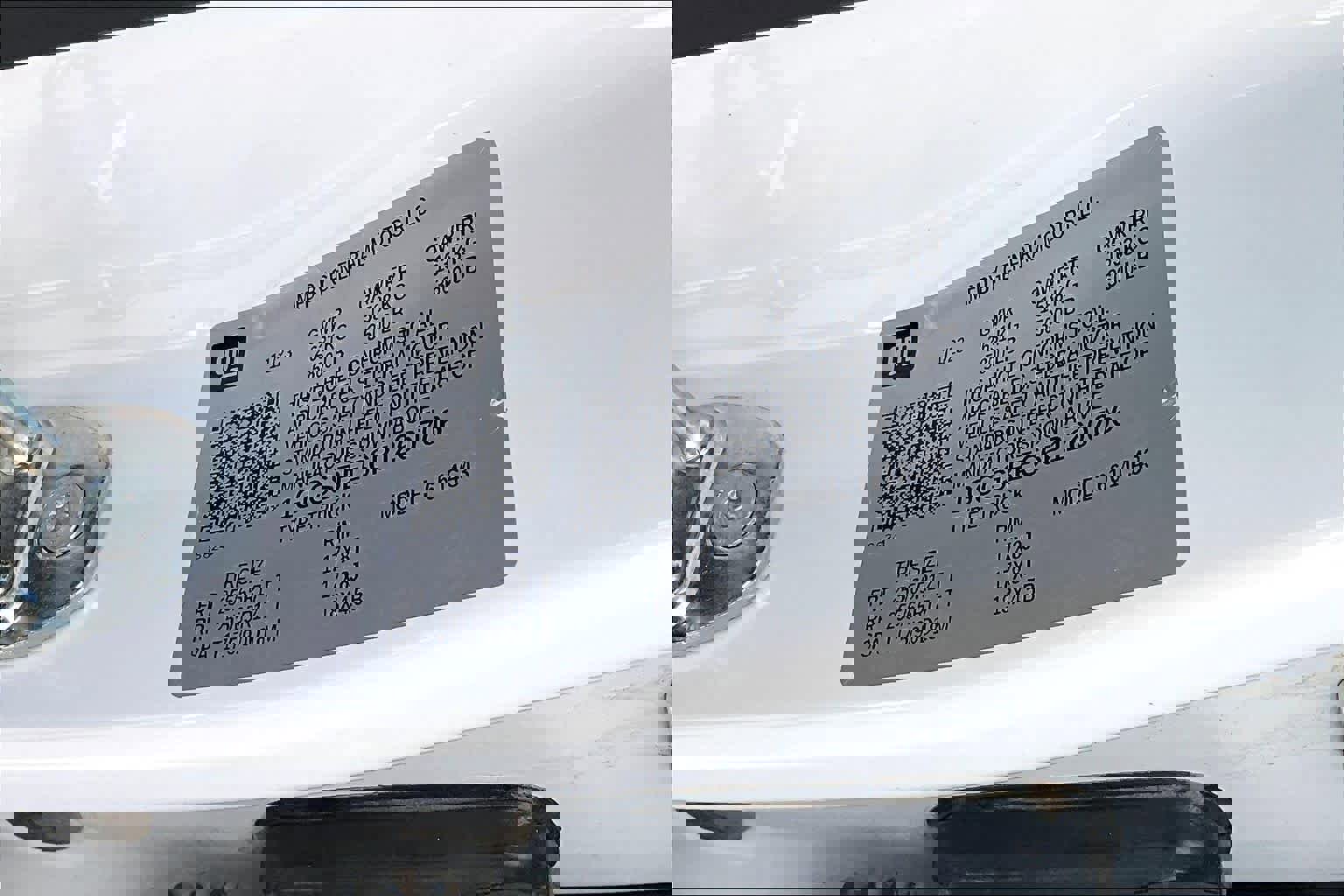 Used 2023 Chevrolet Colorado W/T image 30