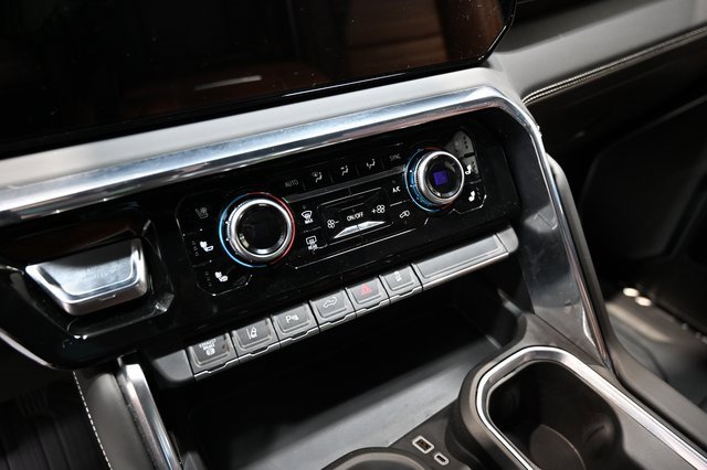 Used 2024 GMC Sierra 3500 Denali Ultimate image 26