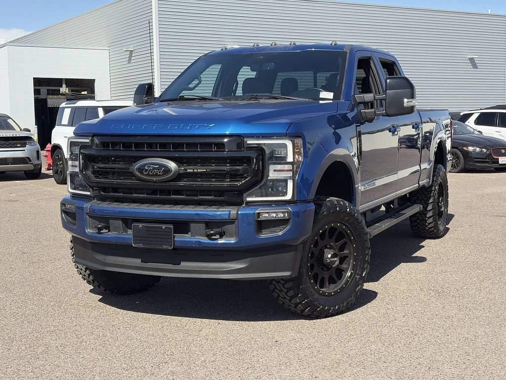 Used 2022 Ford F350 Lariat w/ Black Appearance Package AWD/4WD image 4
