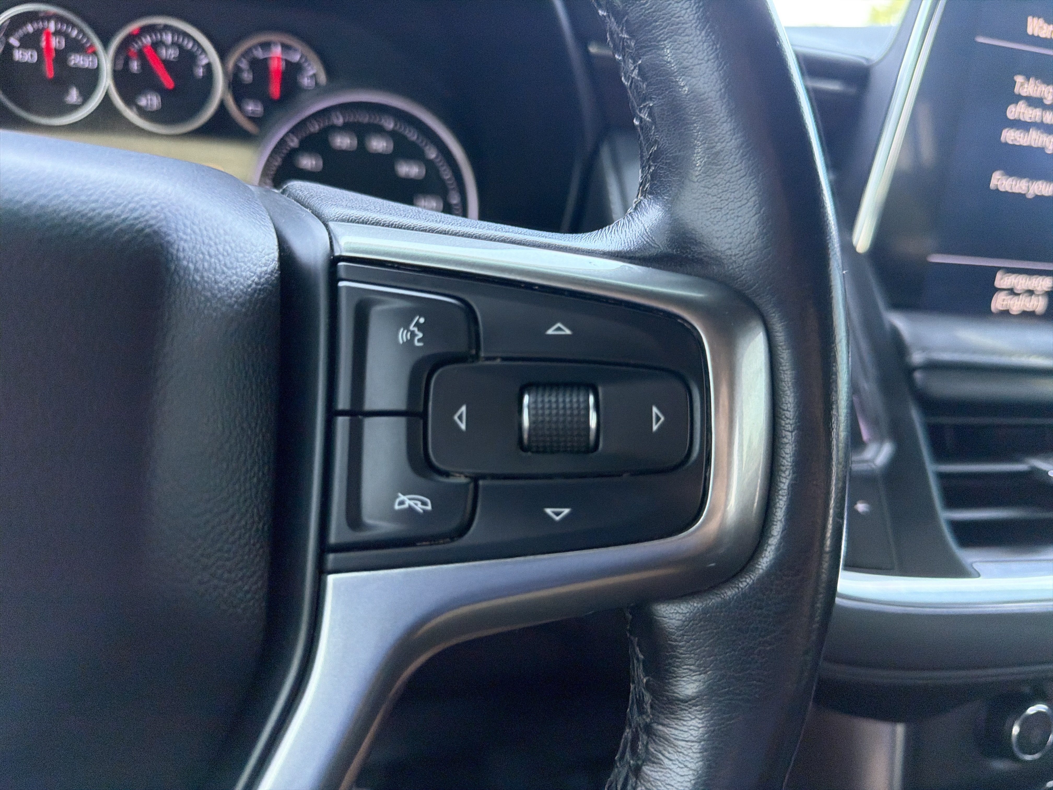 Used 2021 Chevrolet Tahoe Z71 w/ Z71 Signature Package AWD/4WD image 20