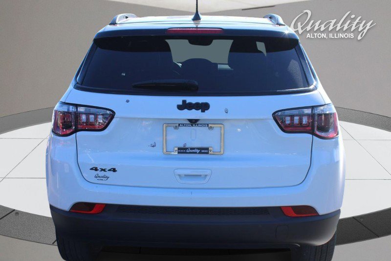 Used 2023 Jeep Compass Latitude image 5