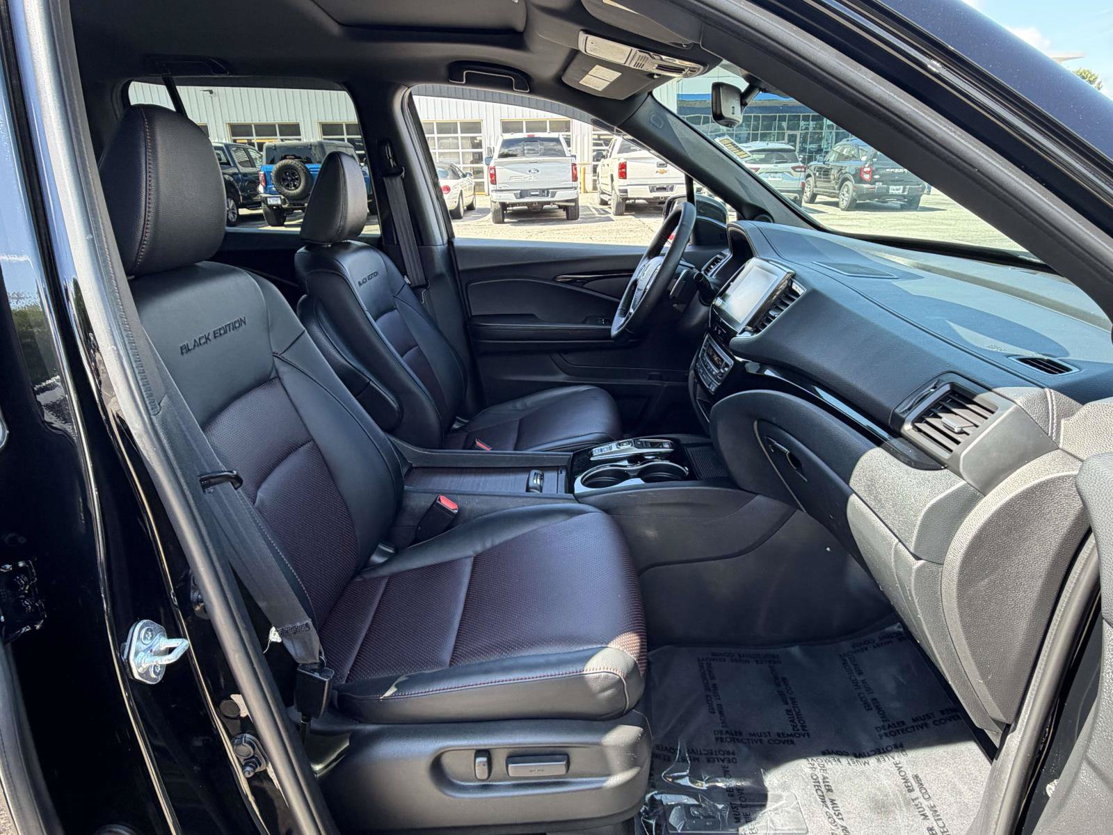 Used 2022 Honda Ridgeline Black Edition image 28