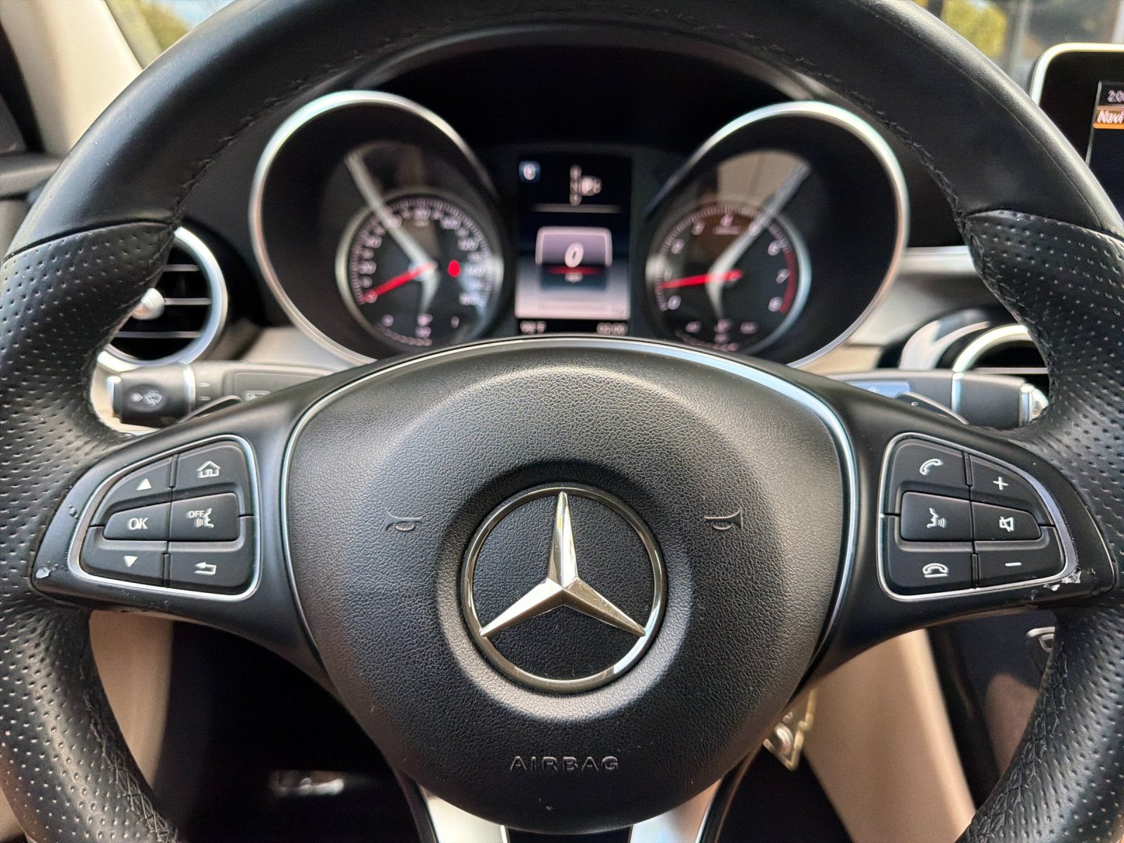 Used 2015 Mercedes-Benz C 300 4MATIC Sedan image 19