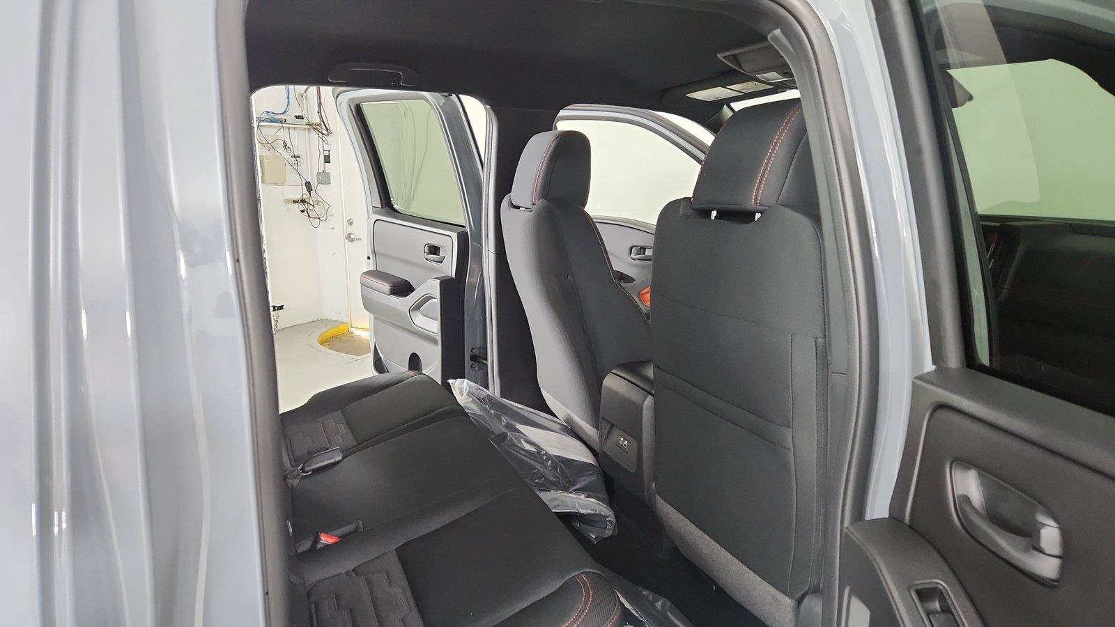 Certified 2026 Nissan Frontier PRO-4X w/ Tow Package AWD/4WD image 27
