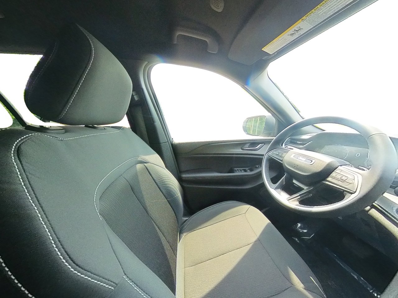 Used 2024 Jeep Grand Cherokee Laredo image 66