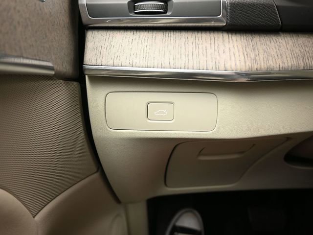 Used 2023 Volvo XC90 B6 Core w/ Protection Package Premier image 28