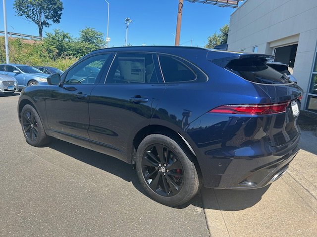 New 2026 Jaguar F-PACE R-Dynamic S image 4