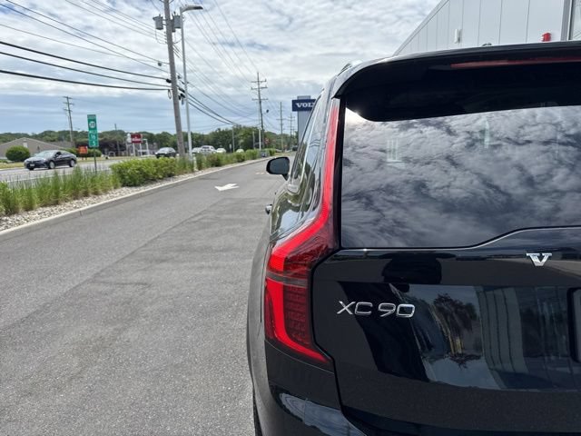 Certified 2025 Volvo XC90 B6 Plus AWD/4WD image 10