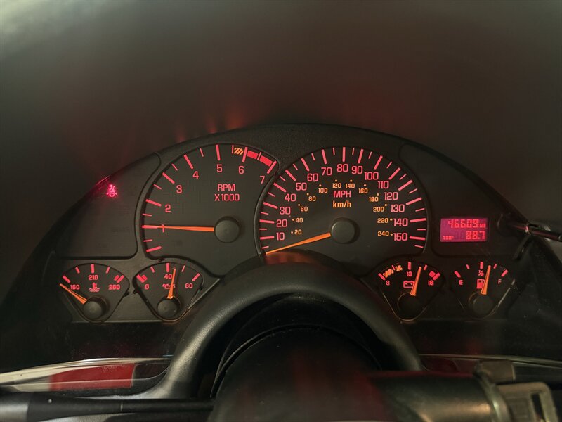 Used 1998 Pontiac Firebird Formula RWD image 25