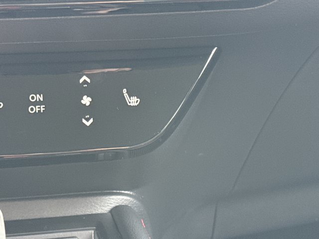 New 2026 Nissan Kicks SR w/ SR Premium Package image 16