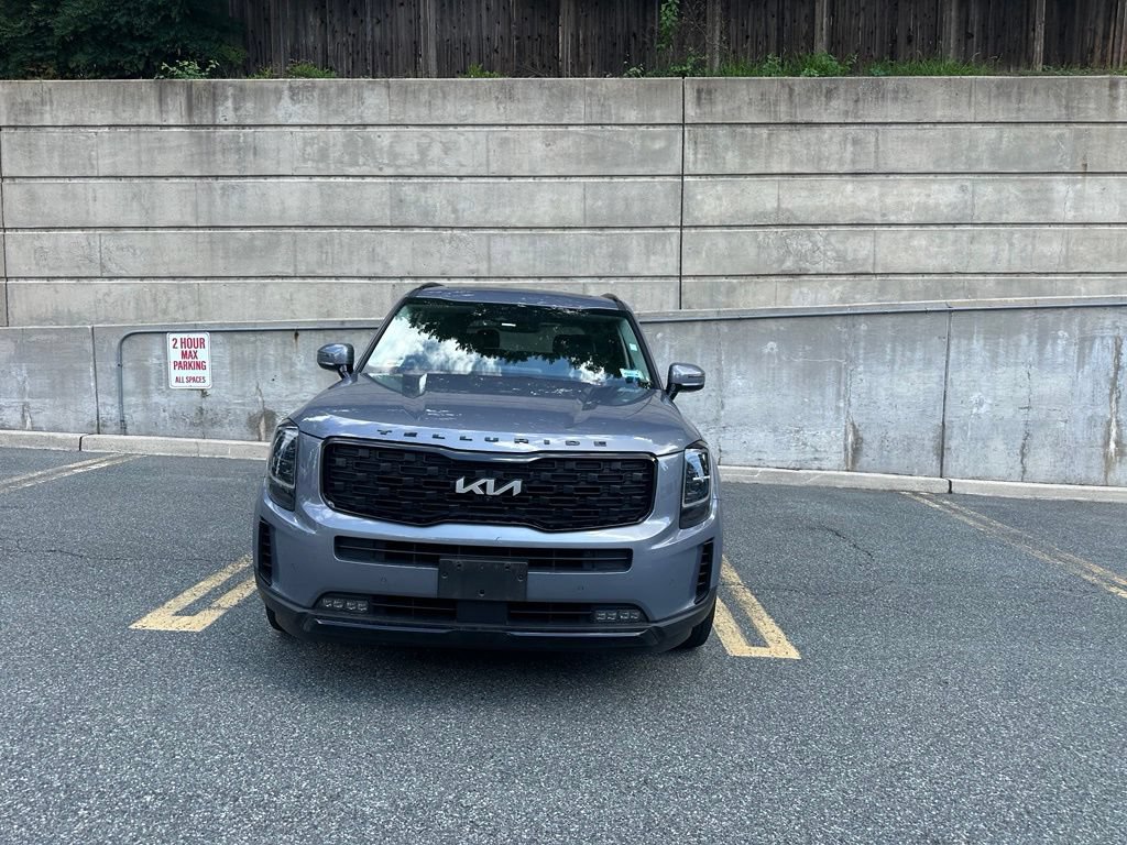 Certified 2022 Kia Telluride SX w/ SX Prestige Package AWD/4WD image 2
