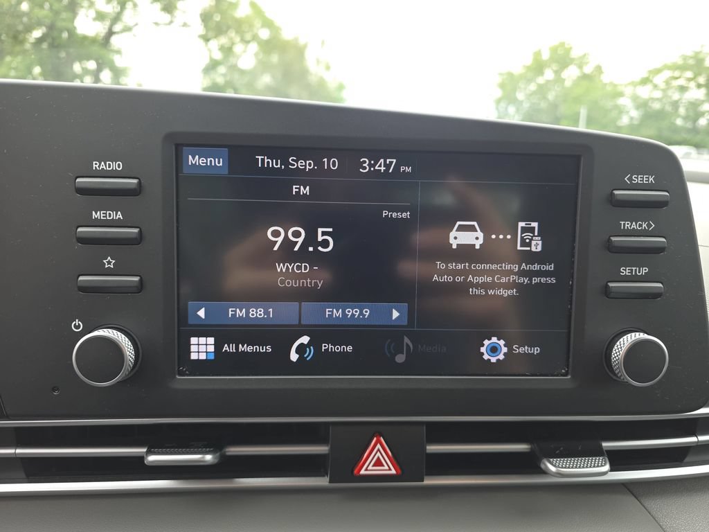 Used 2023 Hyundai Elantra SE FWD image 24