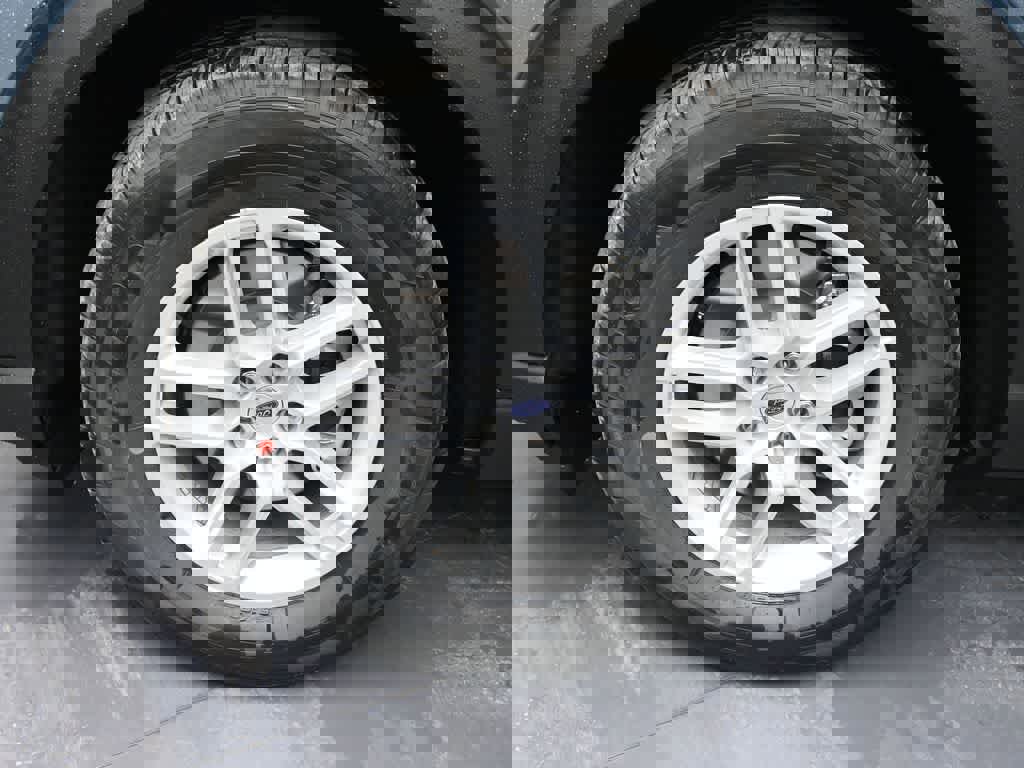 New 2026 Ford Explorer Active image 10
