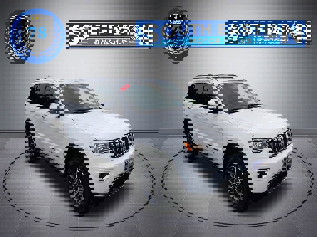 Used 2021 Jeep Grand Cherokee Limited w/ Trailer Tow Group IV image 2