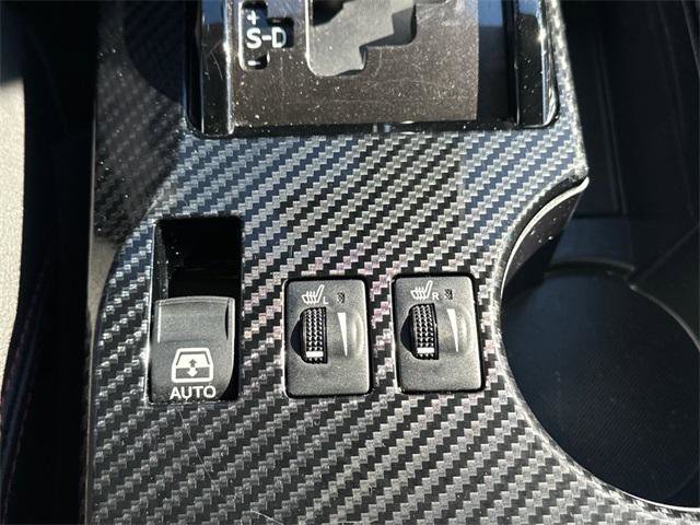 Certified 2024 Toyota 4Runner TRD Off-Road Premium image 25