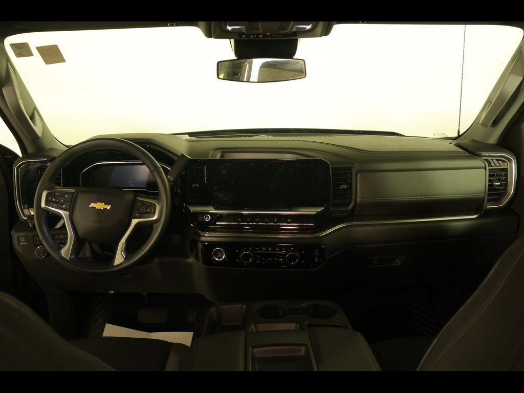 Used 2023 Chevrolet Silverado 1500 LT image 17