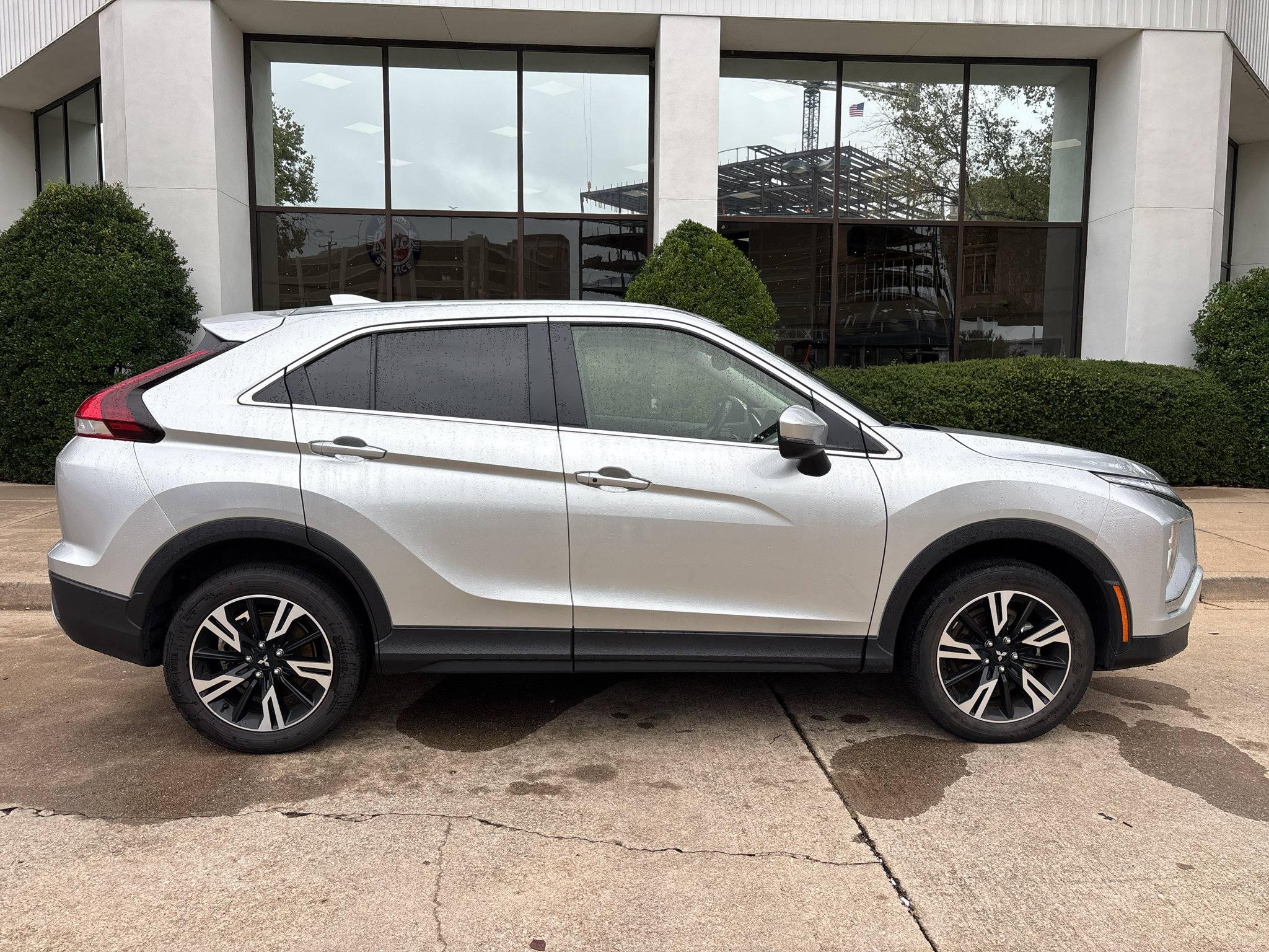Used 2025 Mitsubishi Eclipse Cross SE AWD/4WD image 9