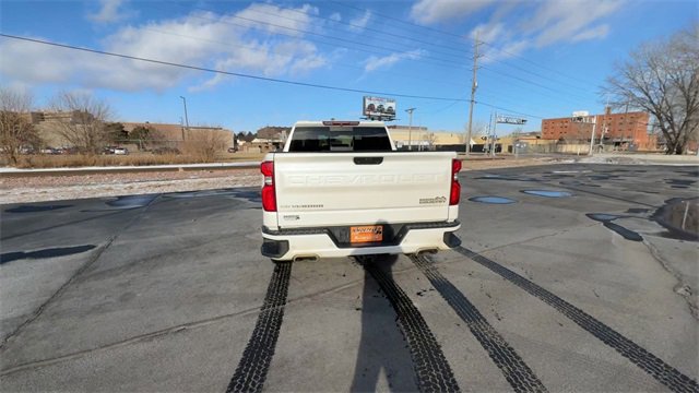 Used 2019 Chevrolet Silverado 1500 High Country w/ Technology Package image 7