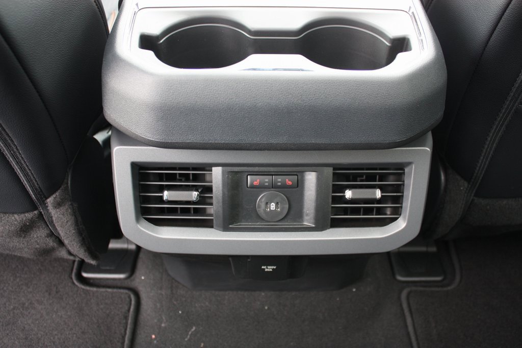 New 2025 Ford F250 Lariat w/ Lariat Ultimate Package image 19