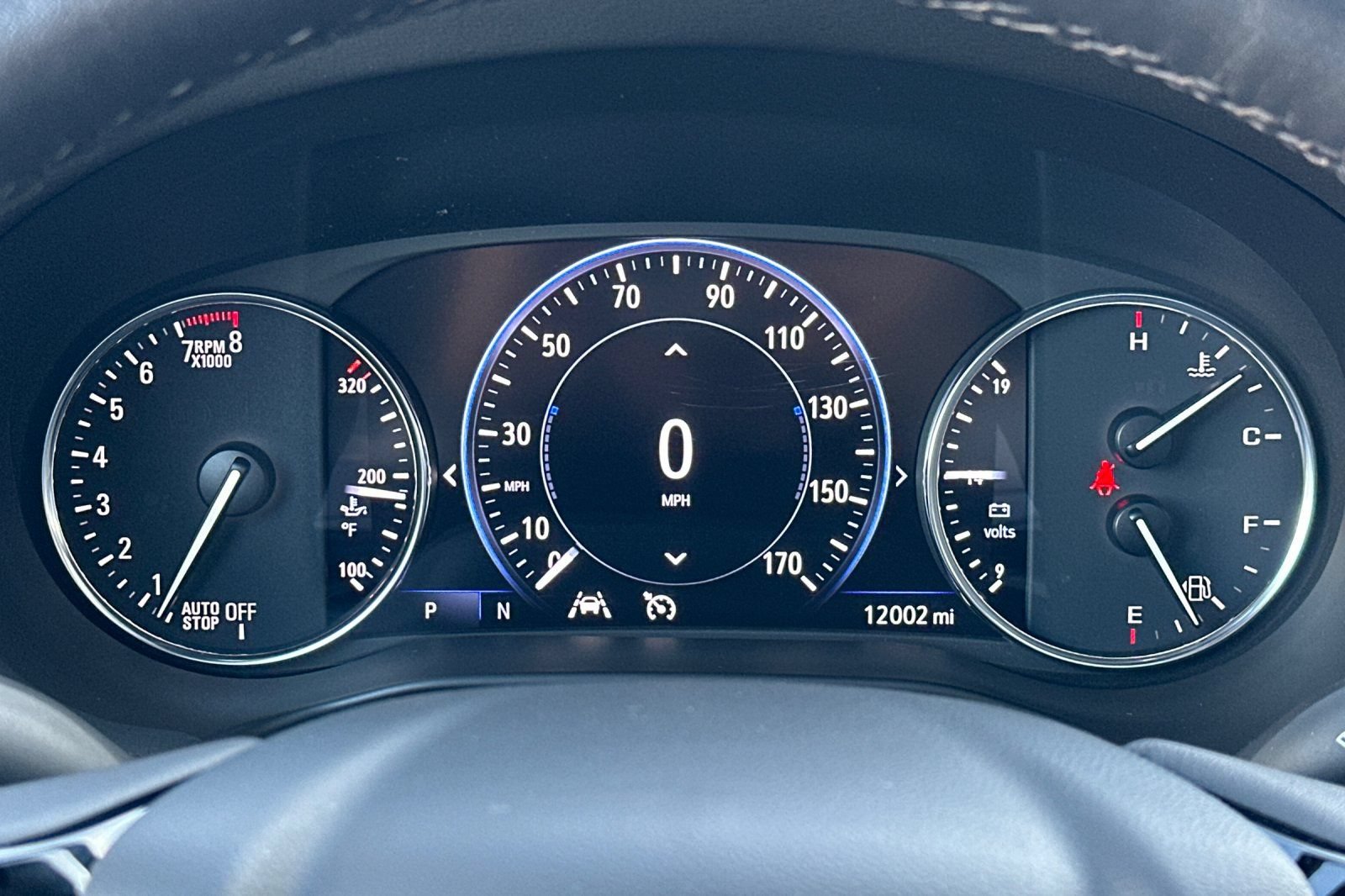 Certified 2024 Buick Enclave Avenir FWD image 36