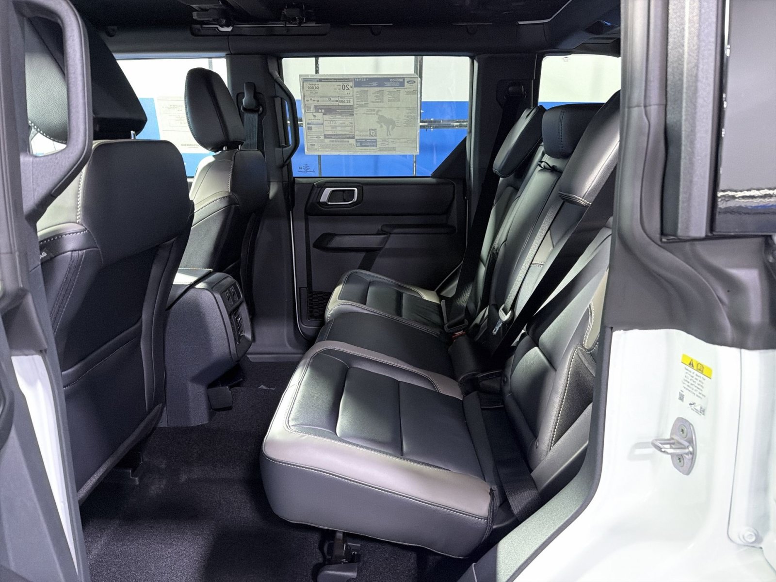 New 2026 Ford Bronco Outer Banks AWD/4WD image 27