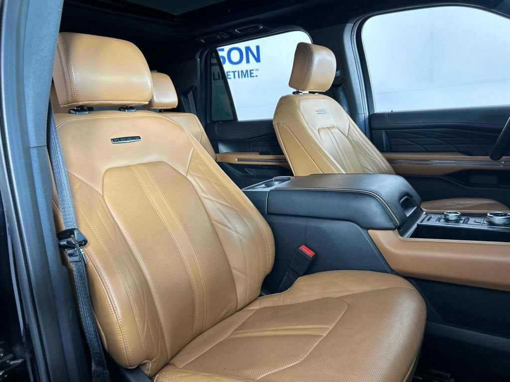 Used 2022 Ford Expedition Max Platinum AWD/4WD image 33